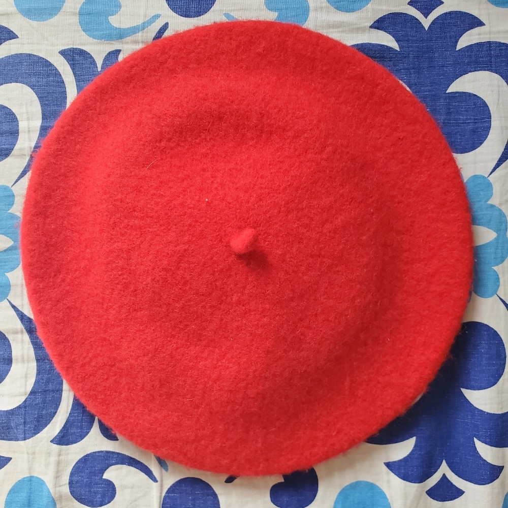 Brand New Women's Beret Hat (Wool Blend)